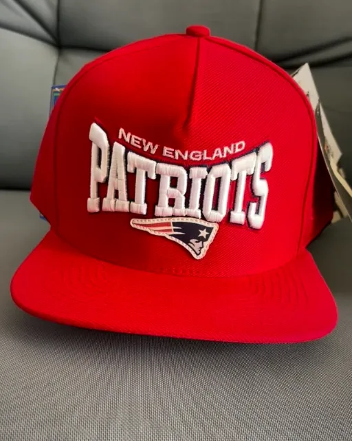 Boné vermelho do New England Patriots